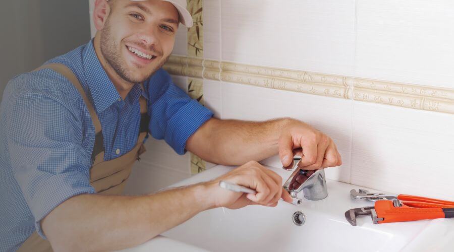 Handle or spout repair in Webster, FL